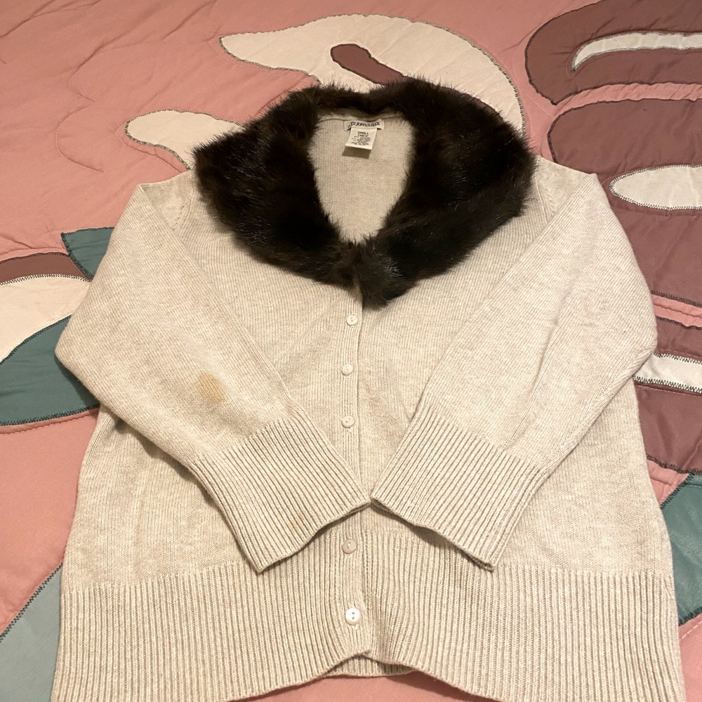 St.Johns Bay SMALL sweater